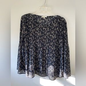 NWOT MaxStudio Woman’s Small Floral Print Blouse